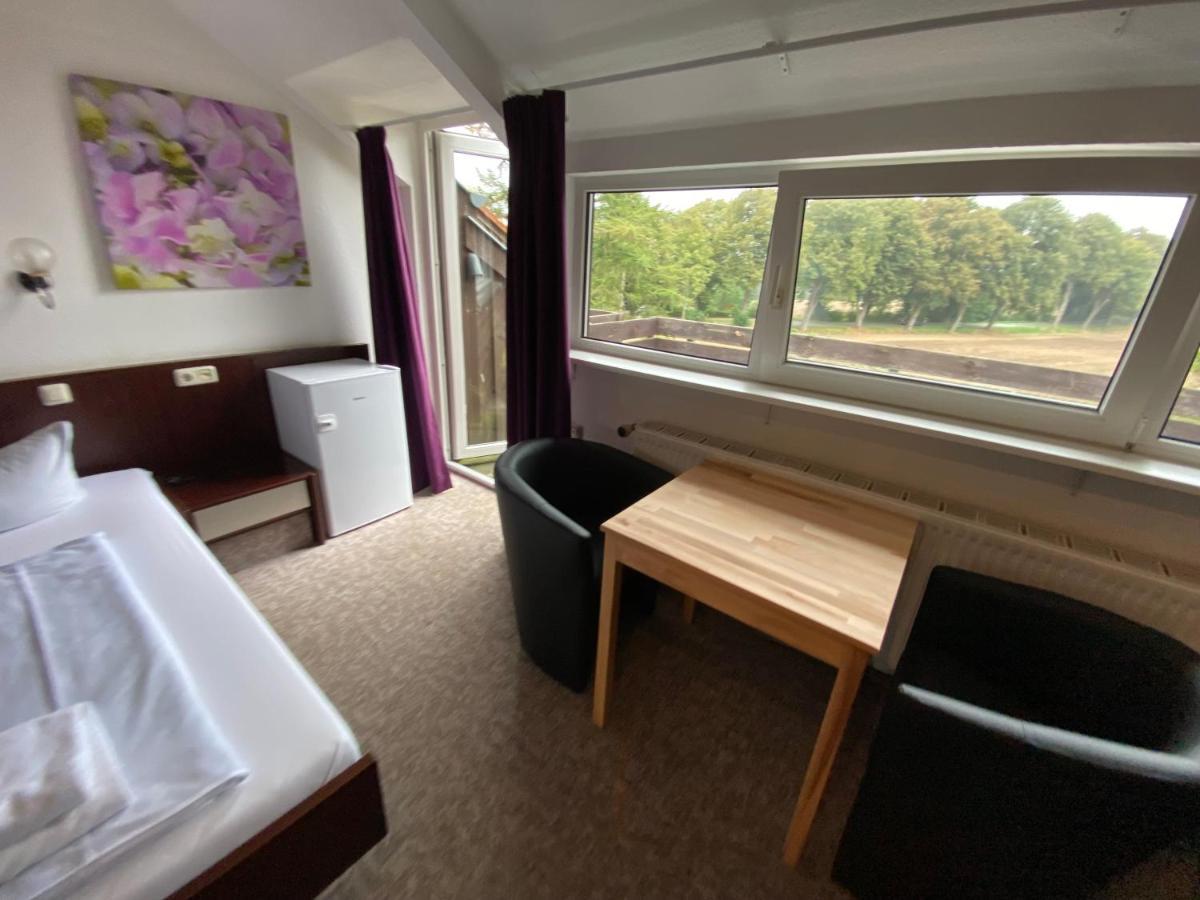 K 357 - Low Budget Hotel In Ratekau Bei Luebeck 外观 照片